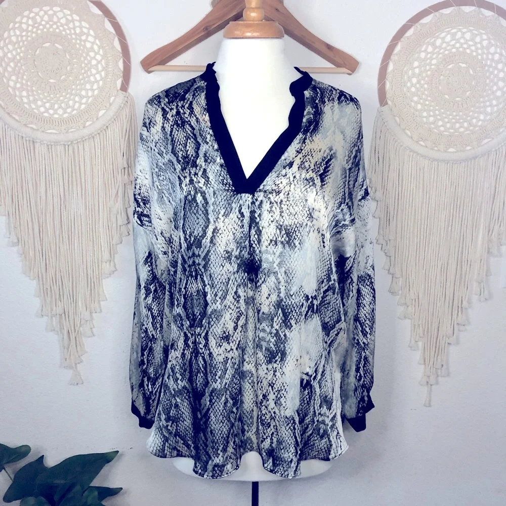 Zara black and cream snake print popover tunic blouse